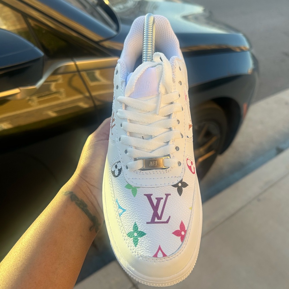 Custom Nike AF1 - Picture 4 of 5